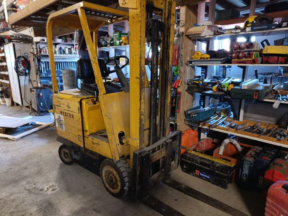 Hyster Electric 30 sähkötrukki - Электропогрузчик: фото 1 Hyster Electric 30 sähkötrukki - Электропогрузчик: фото 1