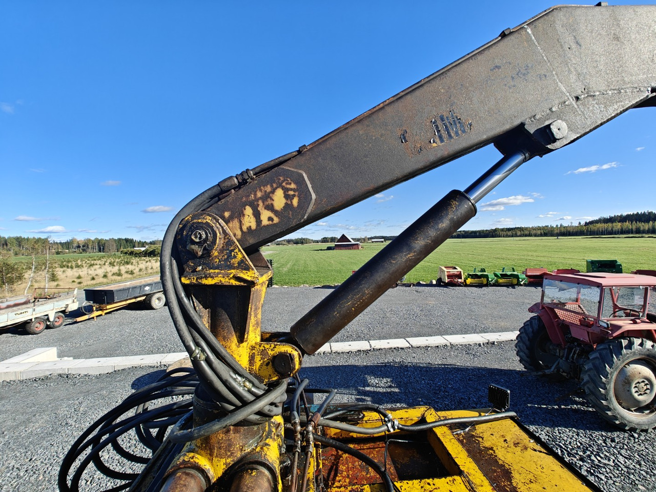 Трактор MASSEY FERGUSON 50R Kärppä - Metsätraktoripaketti: фото 14