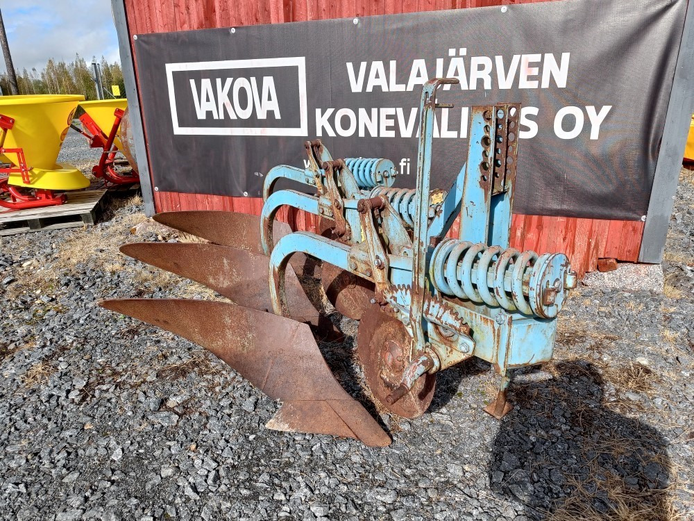 Sarka-aura Fiskars 3-siipinen Automaattilaukaisu, kiekkoleikkurit - Плуг: фото 2 Sarka-aura Fiskars 3-siipinen Automaattilaukaisu, kiekkoleikkurit - Плуг: фото 2