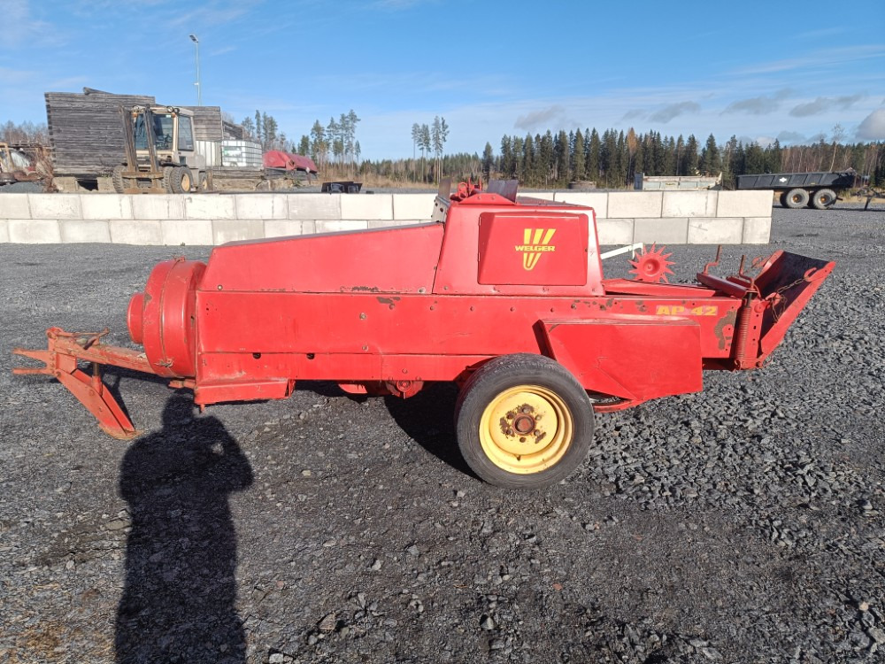 WELGER AP42 - Пресс-подборщик тюковый: фото 2 WELGER AP42 - Пресс-подборщик тюковый: фото 2