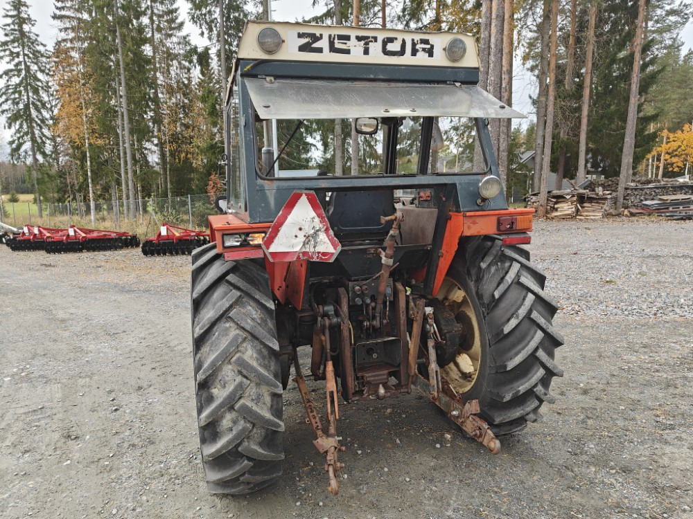 ZETOR 7245 - 4WD - Трактор: фото 3 ZETOR 7245 - 4WD - Трактор: фото 3