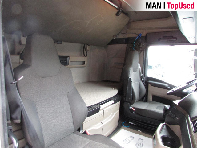 MAN TGX 18.470 4x2 BL SA Euro6 Retarder Klima ZV - Тягач: фото 2 MAN TGX 18.470 4x2 BL SA Euro6 Retarder Klima ZV - Тягач: фото 2