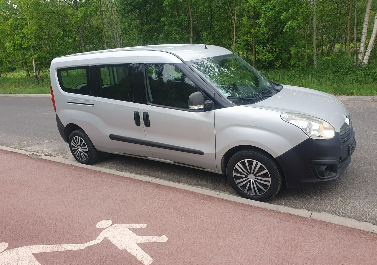 Opel Combo long*combo *doblo* krajówka *fv vat 23%* - Другая техника: фото 4 Opel Combo long*combo *doblo* krajówka *fv vat 23%* - Другая техника: фото 4