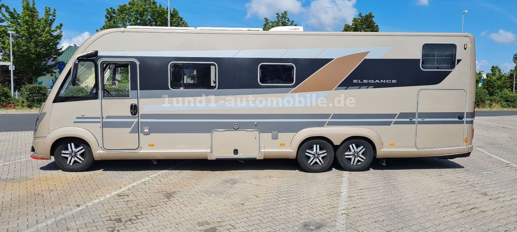 Bürstner Elegance I 910 G Solar/AHK/RFK/Alde/TwinSat/2xTV/Vollausstattung Elegance I 910 G Solar/AHK/RFK/Alde/TwinSat/2xTV/Vollausstattung - Интегрированный автодом: фото 3 Bürstner Elegance I 910 G Solar/AHK/RFK/Alde/TwinSat/2xTV/Vollausstattung Elegance I 910 G Solar/AHK/RFK/Alde/TwinSat/2xTV/Vollausstattung - Интегрированный автодом: фото 3