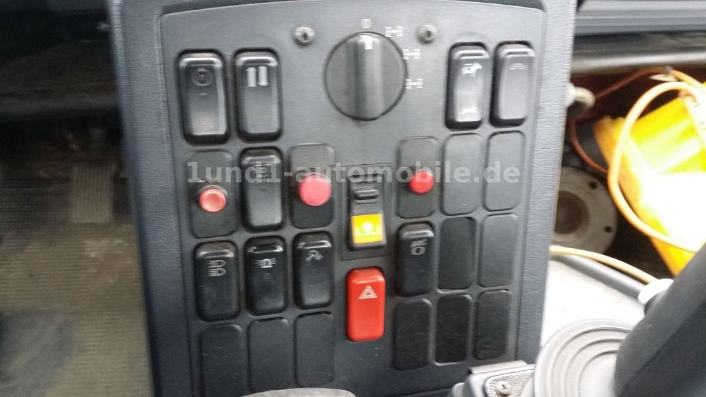 Коммунальная/ Специальная техника Unimog U 300 Kipper Zugmaschine Kommunalhydraulik U 500 400 U 300 Kipper Zugmaschine Kommunalhydraulik U 500 400: фото 13 Коммунальная/ Специальная техника Unimog U 300 Kipper Zugmaschine Kommunalhydraulik U 500 400 U 300 Kipper Zugmaschine Kommunalhydraulik U 500 400: фото 13