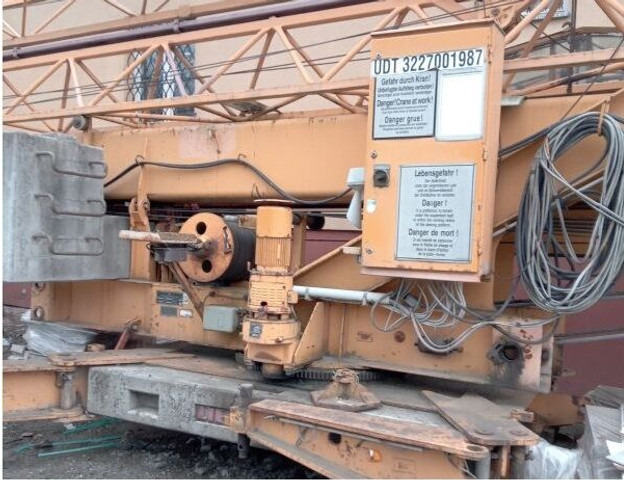 Liebherr 32K, 1992 yom, cabin stering, loco PL - Строительная техника: фото 4 Liebherr 32K, 1992 yom, cabin stering, loco PL - Строительная техника: фото 4