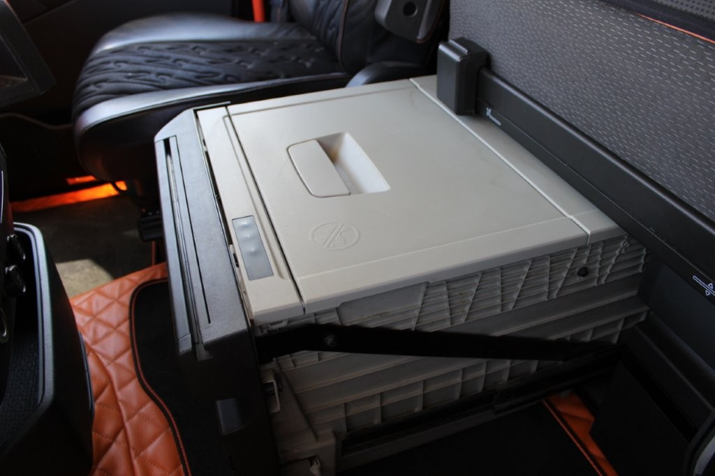 Тягач Volvo FH16 750 EURO 6, RETARDER, HYDRAULIKA: фото 15 Тягач Volvo FH16 750 EURO 6, RETARDER, HYDRAULIKA: фото 15