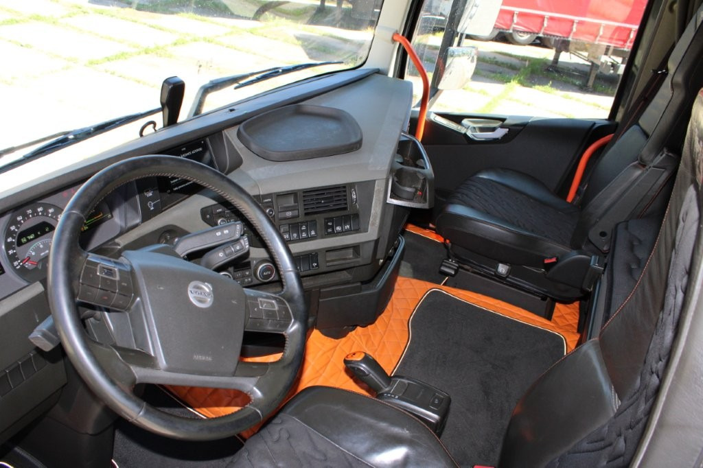 Тягач Volvo FH16 750 EURO 6, RETARDER, HYDRAULIKA: фото 7 Тягач Volvo FH16 750 EURO 6, RETARDER, HYDRAULIKA: фото 7