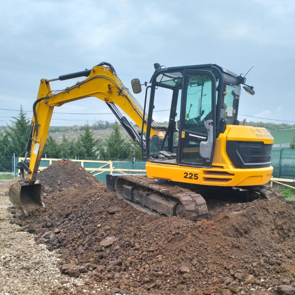 JCB 86C-1 - Мини-экскаватор: фото 1 JCB 86C-1 - Мини-экскаватор: фото 1