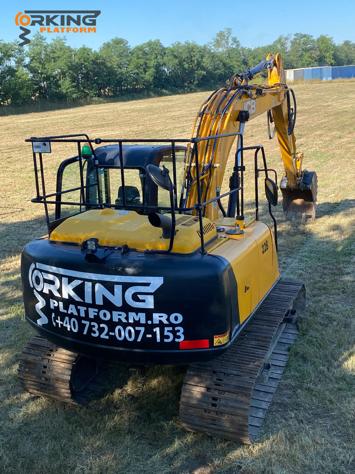 JCB JS131LC - Экскаватор: фото 5 JCB JS131LC - Экскаватор: фото 5