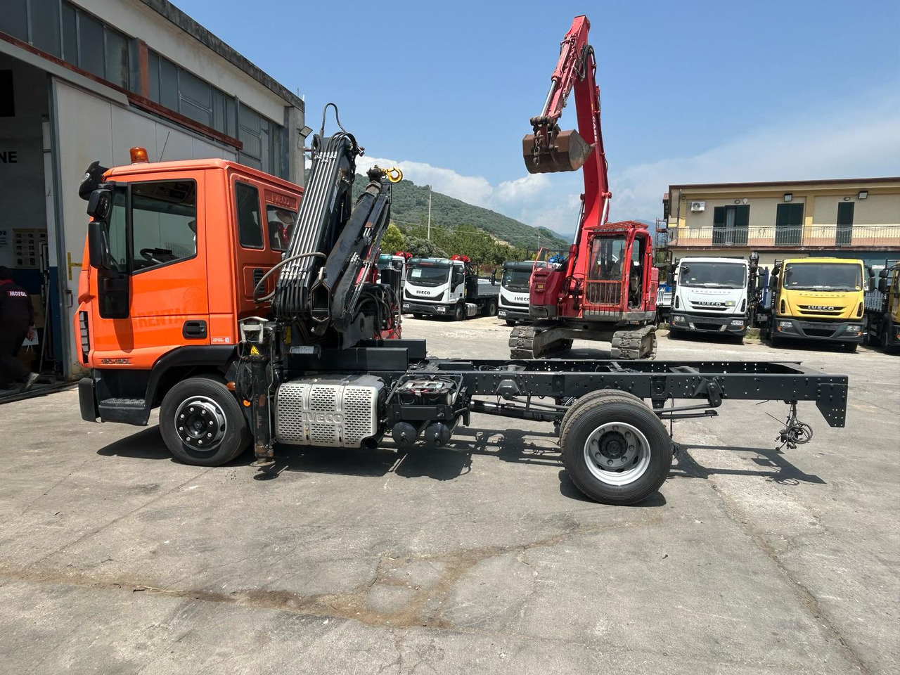 Автоманипулятор IVECO EUROCARGO 120-190L: фото 8