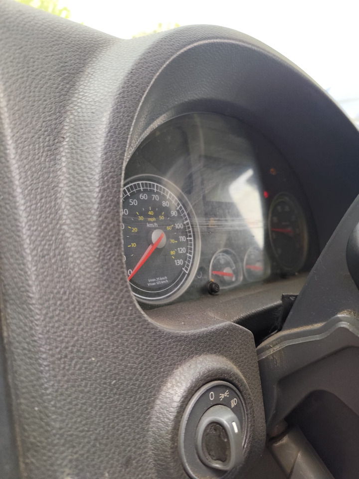 IVECO EUROCARGO 140E25 - Самосвал: фото 3 IVECO EUROCARGO 140E25 - Самосвал: фото 3