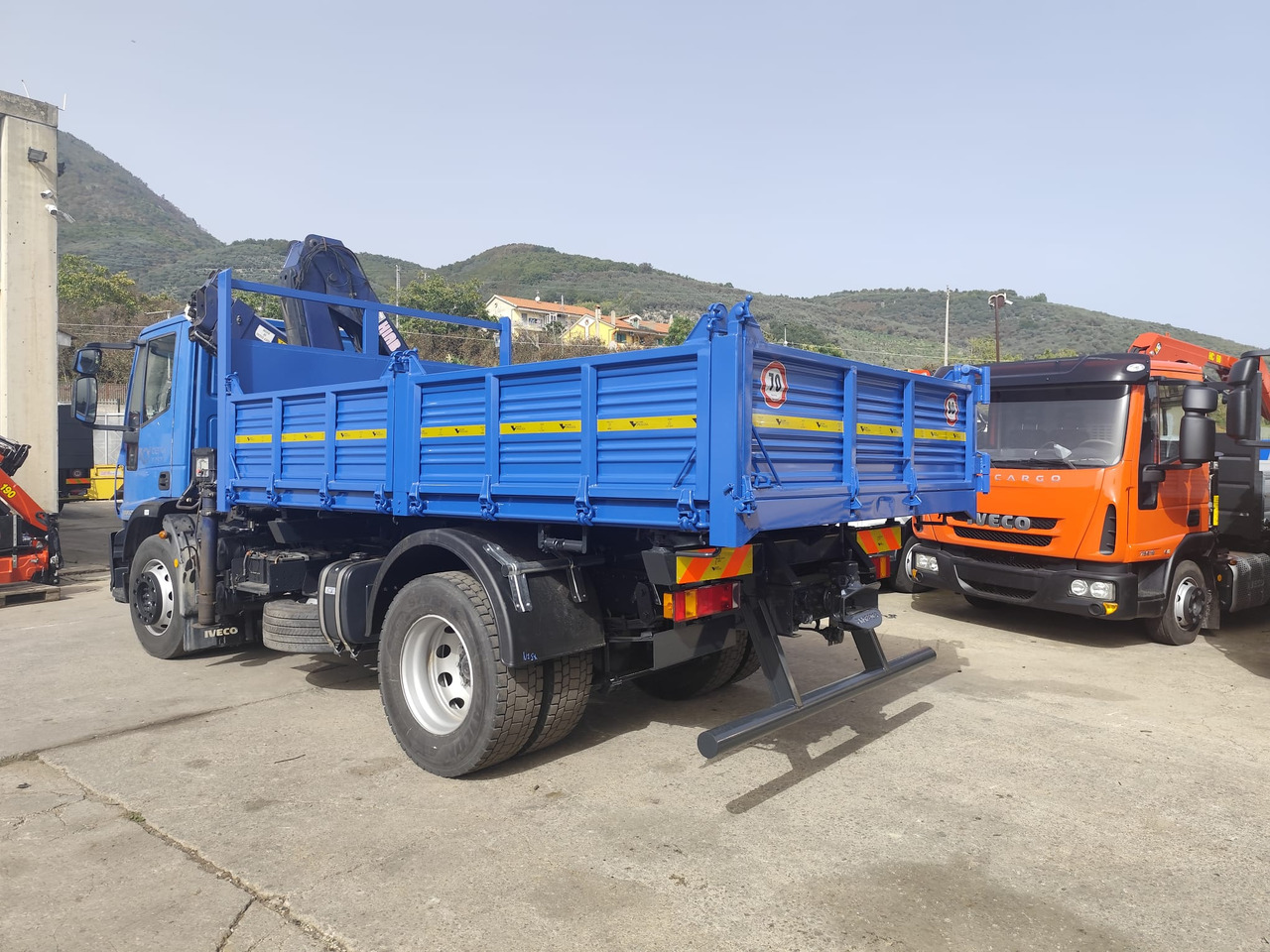 Автоманипулятор, Самосвал IVECO EUROCARGO 190EL28: фото 28 Автоманипулятор, Самосвал IVECO EUROCARGO 190EL28: фото 28