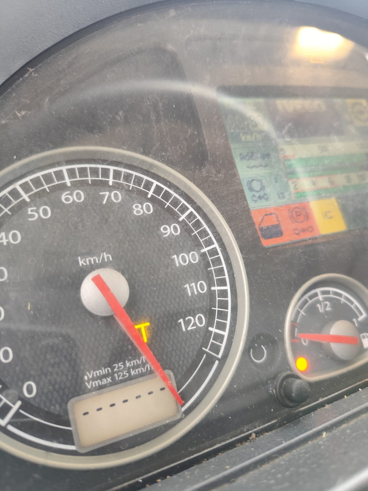 Автоманипулятор, Самосвал IVECO STRALIS AD 190S31P: фото 32 Автоманипулятор, Самосвал IVECO STRALIS AD 190S31P: фото 32