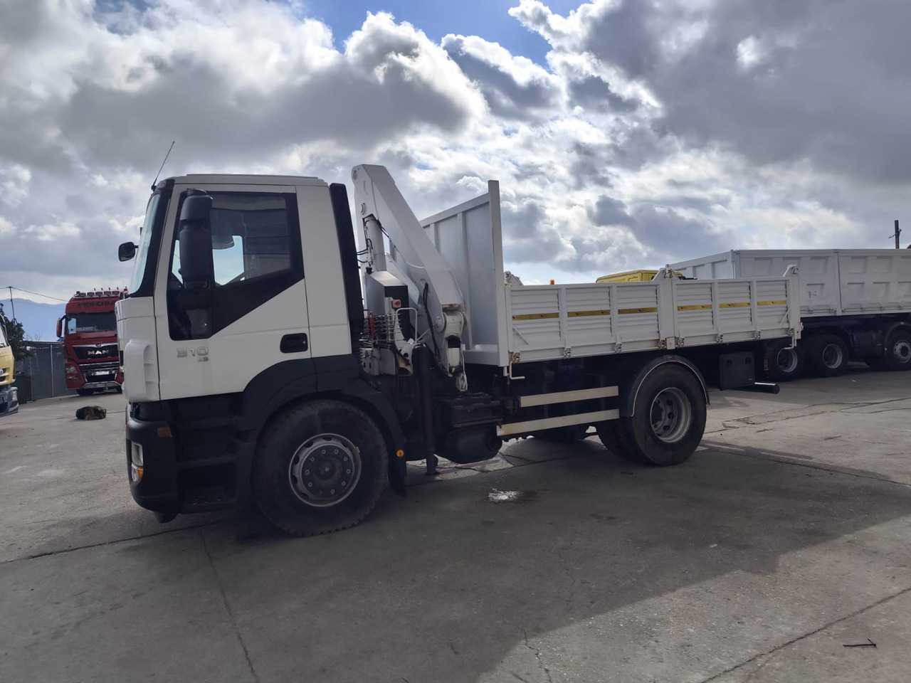 Автоманипулятор, Самосвал IVECO STRALIS AD 190S31P: фото 16 Автоманипулятор, Самосвал IVECO STRALIS AD 190S31P: фото 16