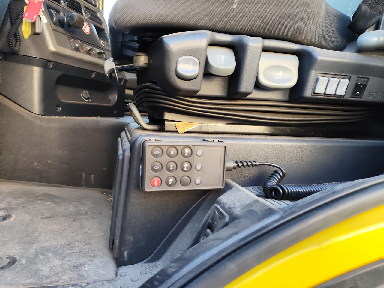 IVECO STRALIS AS 260S42 - Грузовик-шасси: фото 4 IVECO STRALIS AS 260S42 - Грузовик-шасси: фото 4