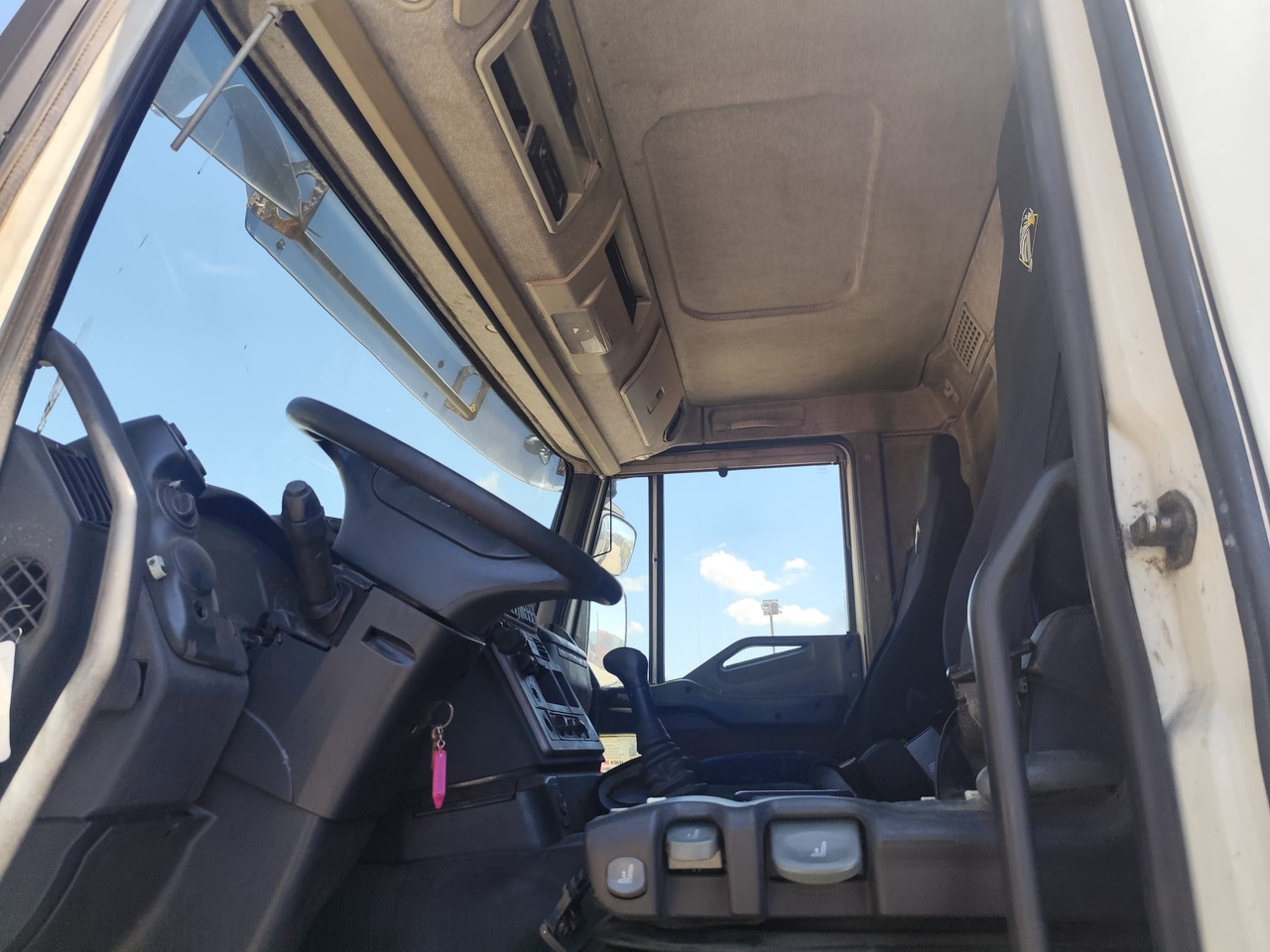 Автоманипулятор, Самосвал IVECO STRALIS CUBE 190S33: фото 30