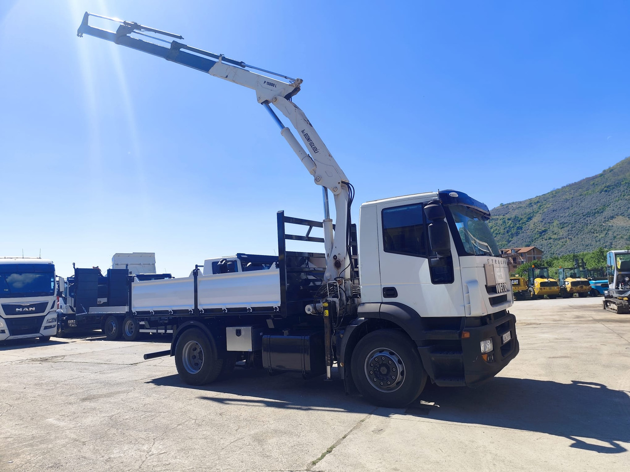 Автоманипулятор, Самосвал IVECO STRALIS CUBE 190S33: фото 22