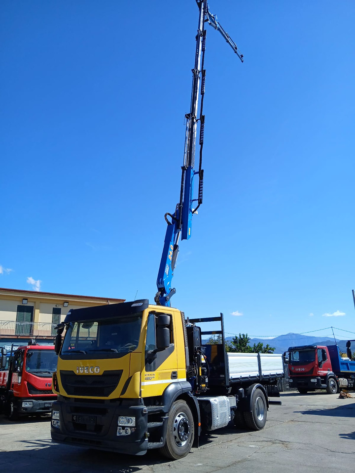 Автоманипулятор, Самосвал IVECO STRALIS HI-STREET AD190S42: фото 11