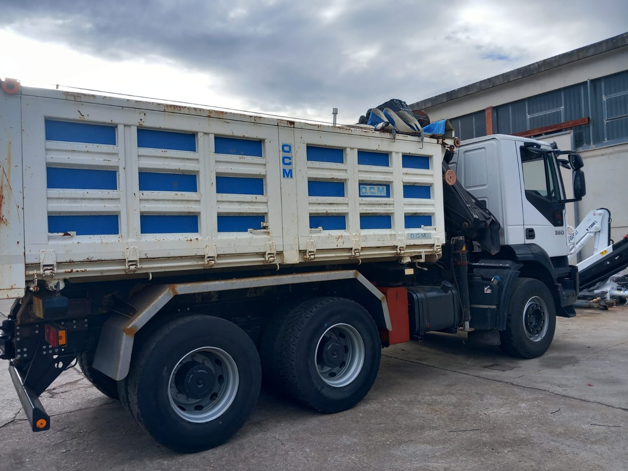 Автоманипулятор IVECO TRAKKER 260T36: фото 11