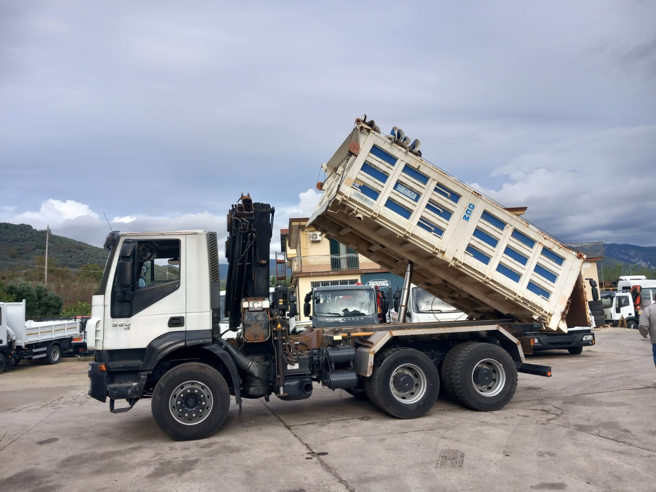 Автоманипулятор IVECO TRAKKER 260T36: фото 9