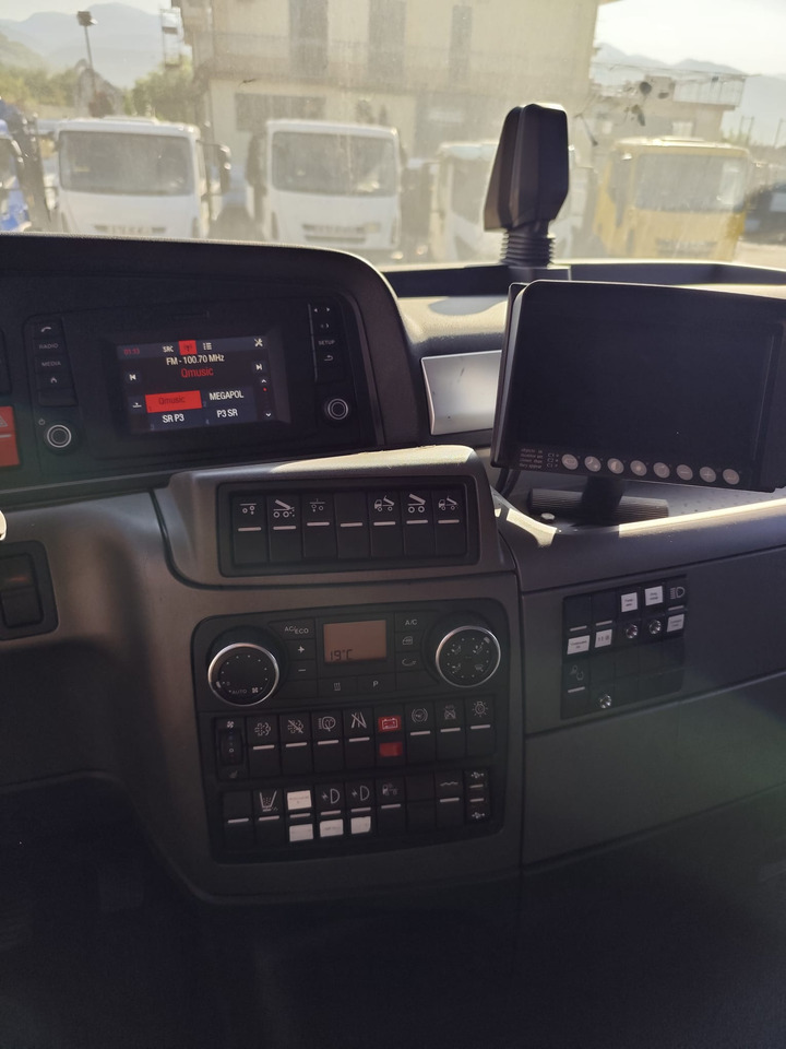 MAN TGS 35.480 - Грузовик-шасси: фото 4 MAN TGS 35.480 - Грузовик-шасси: фото 4