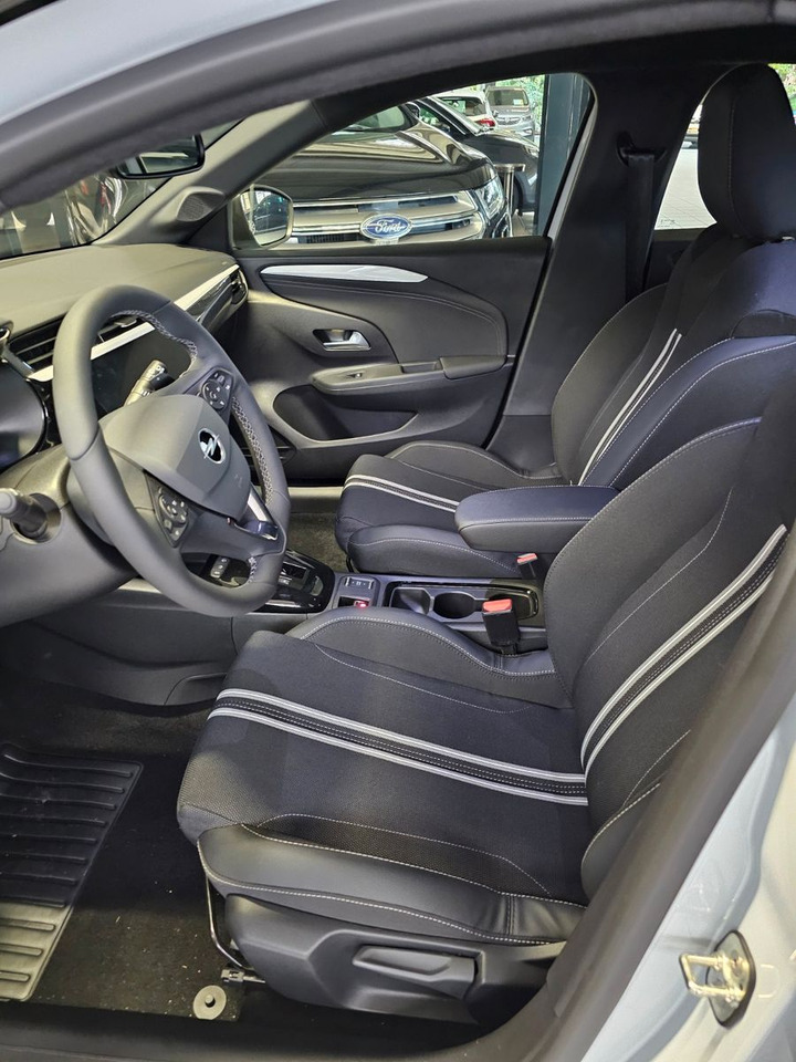 Opel Corsa F 1.2 GS AT-8 Lenkradheizg. Kamera LED ACC - Седан: фото 5 Opel Corsa F 1.2 GS AT-8 Lenkradheizg. Kamera LED ACC - Седан: фото 5