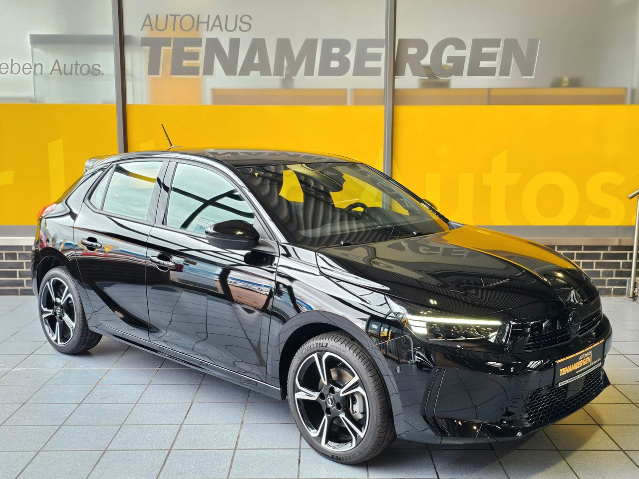 Opel Corsa F 1.2 GS AT-8 Lenkradheizg. Kamera LED ACC - Седан: фото 1 Opel Corsa F 1.2 GS AT-8 Lenkradheizg. Kamera LED ACC - Седан: фото 1