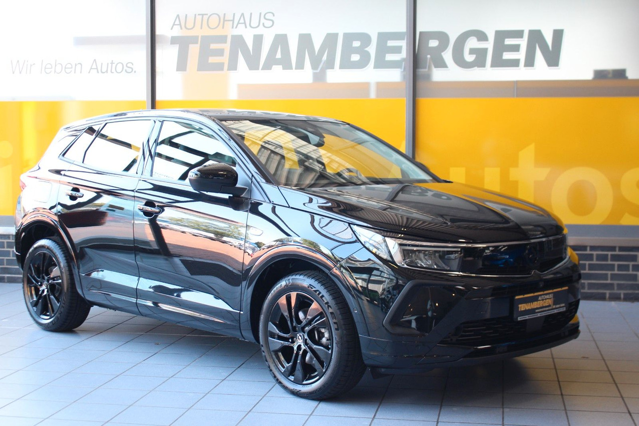 Opel Grandland 1.2 Turbo GS Line LED Kamera Sitzheiz. - Внедорожник: фото 1 Opel Grandland 1.2 Turbo GS Line LED Kamera Sitzheiz. - Внедорожник: фото 1