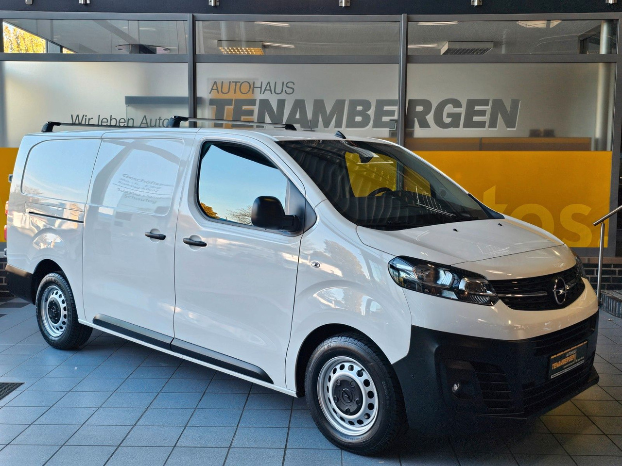 Opel Vivaro Kasten Edition L Sortimo 180°Kamera DAB - Легковой фургон: фото 1 Opel Vivaro Kasten Edition L Sortimo 180°Kamera DAB - Легковой фургон: фото 1