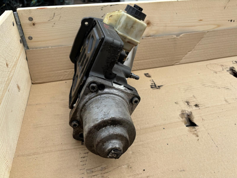 Scania R520 - Сцепление и запчасти: фото 5 Scania R520 - Сцепление и запчасти: фото 5