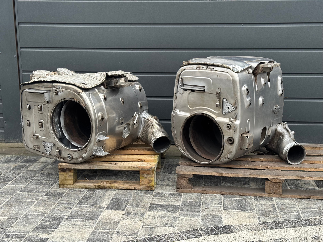 Catalyst DAF XF CF with new SCR DOC Tested, ready to install - Выхлопная система для Грузовиков: фото 1 Catalyst DAF XF CF with new SCR DOC Tested, ready to install - Выхлопная система для Грузовиков: фото 1