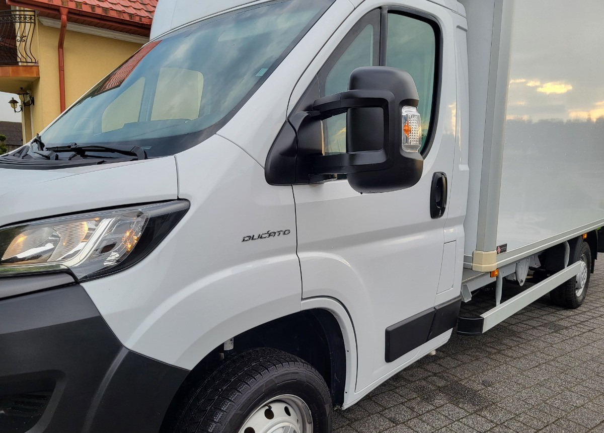 Fiat Ducato Maxi 2.3 150 ps. Kontener Winda - Фургон с закрытым кузовом: фото 4 Fiat Ducato Maxi 2.3 150 ps. Kontener Winda - Фургон с закрытым кузовом: фото 4
