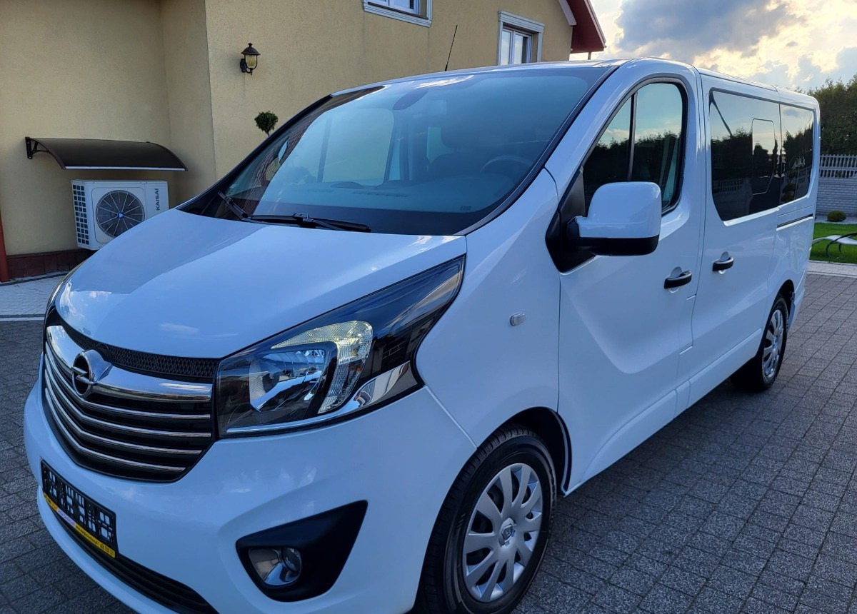 Пассажирский фургон Opel Vivaro bogato doposażone serwisowane Zarejstrowane: фото 7