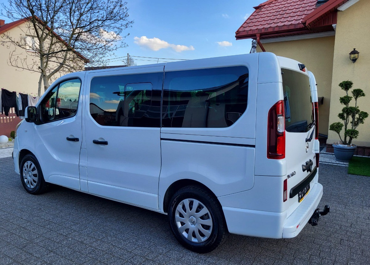 Пассажирский фургон Opel Vivaro bogato doposażone serwisowane Zarejstrowane: фото 17