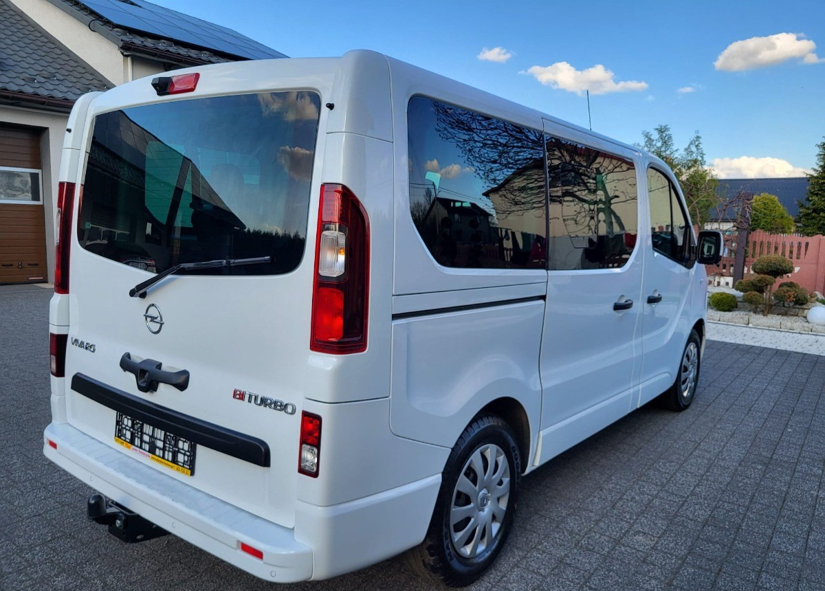 Пассажирский фургон Opel Vivaro bogato doposażone serwisowane Zarejstrowane: фото 12