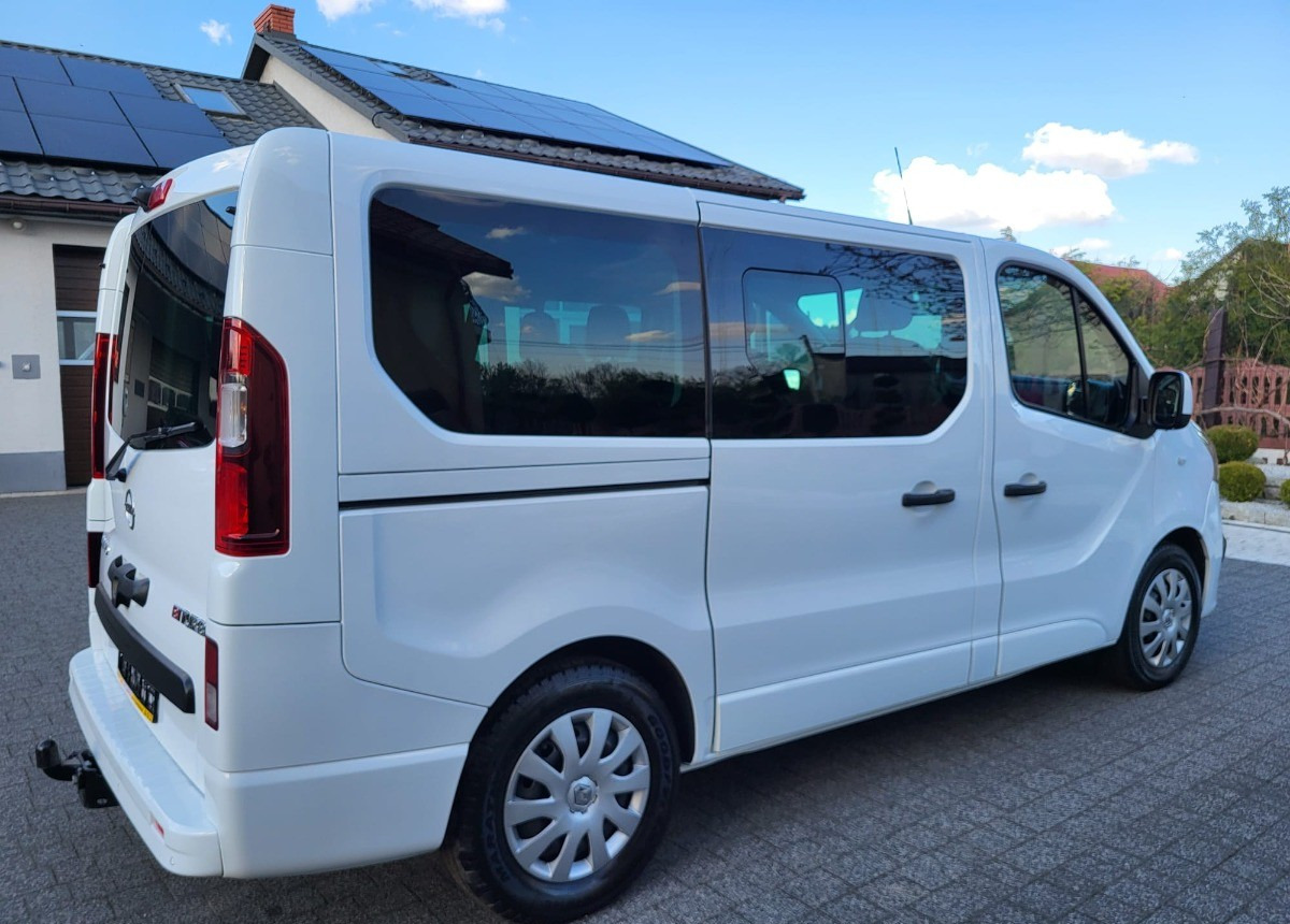 Пассажирский фургон Opel Vivaro bogato doposażone serwisowane Zarejstrowane: фото 14