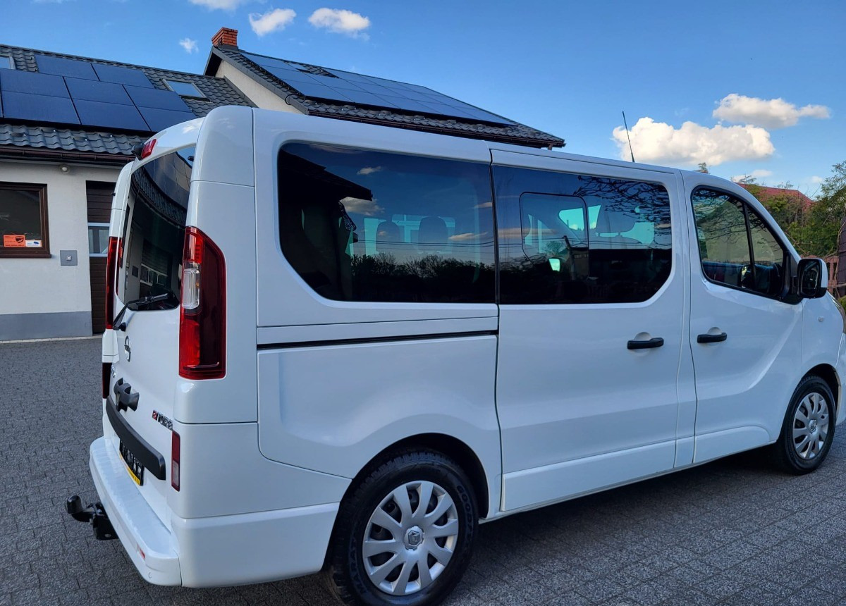Пассажирский фургон Opel Vivaro bogato doposażone serwisowane Zarejstrowane: фото 18