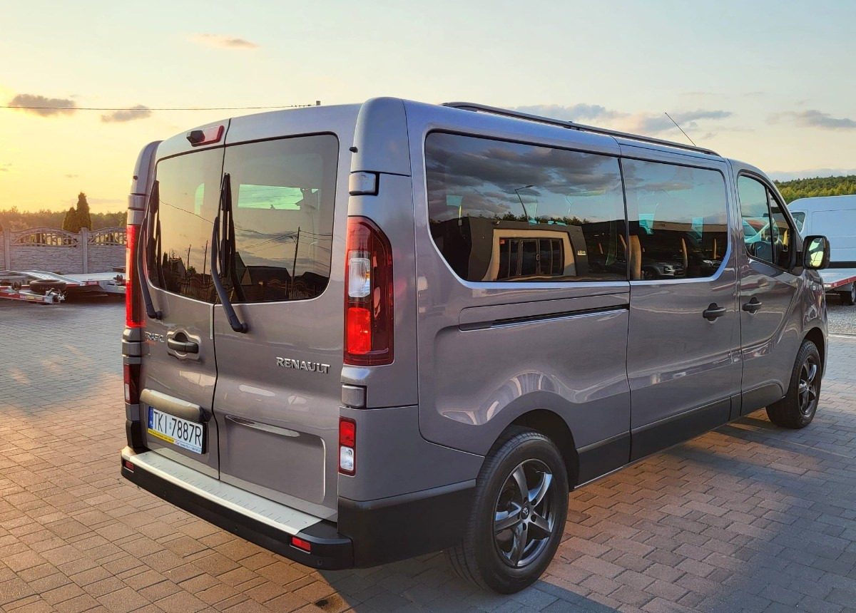 Грузопассажирский фургон Renault Trafic Long 9-osobowy 2.0 150ps.: фото 9