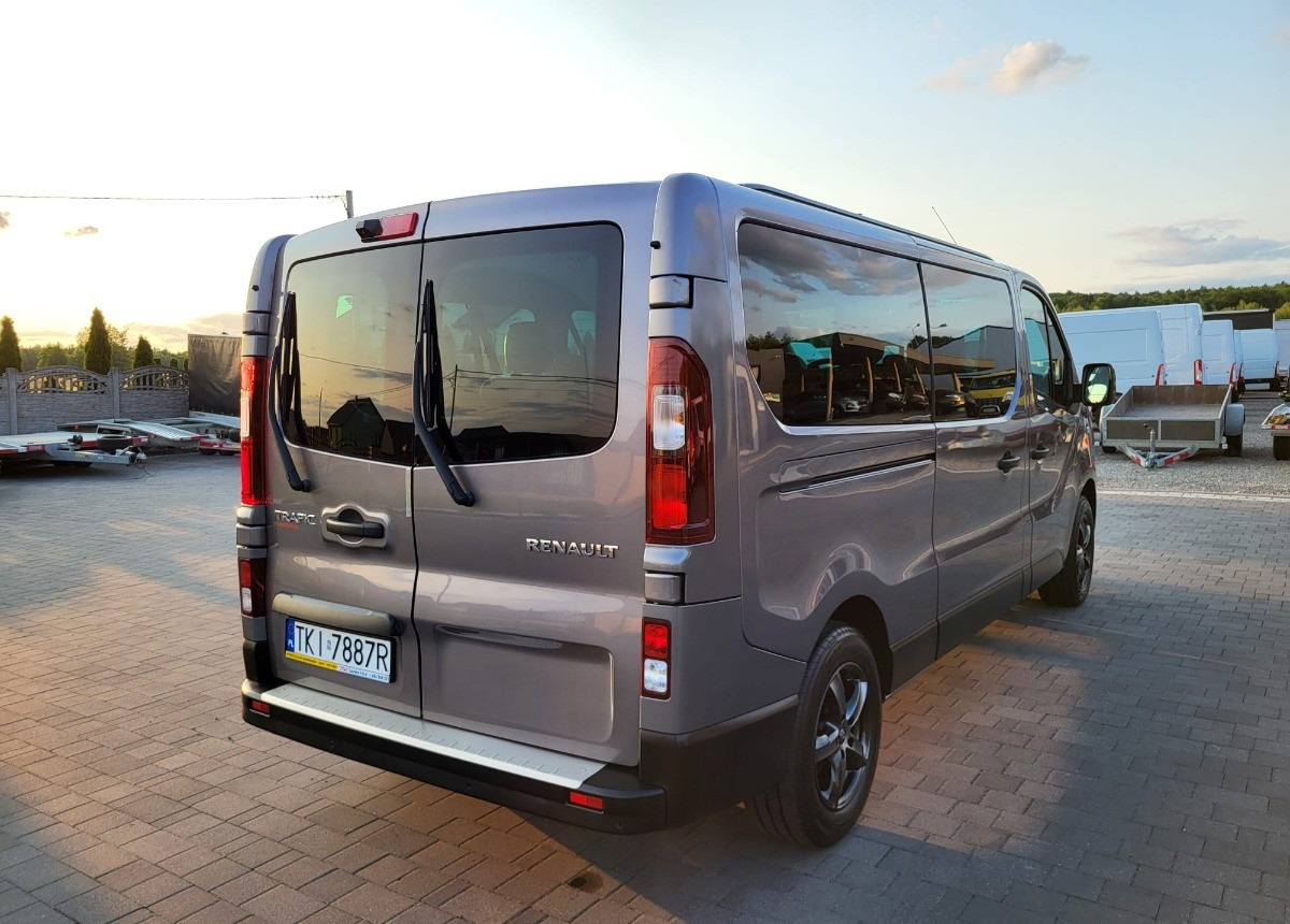 Грузопассажирский фургон Renault Trafic Long 9-osobowy 2.0 150ps.: фото 12