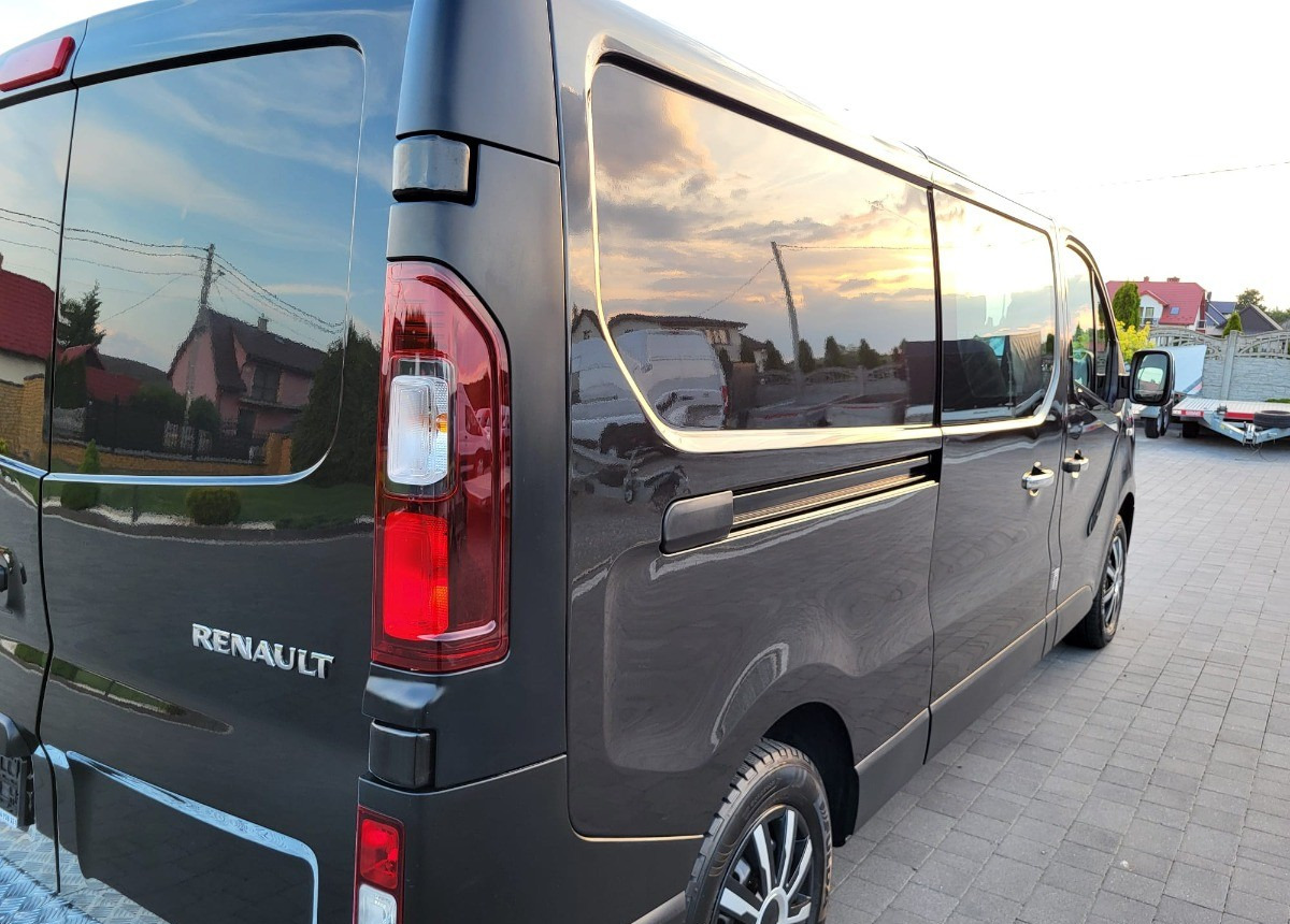 Renault Trafic Long doka 6-osobowy 6 osobowy - Грузопассажирский фургон: фото 5 Renault Trafic Long doka 6-osobowy 6 osobowy - Грузопассажирский фургон: фото 5
