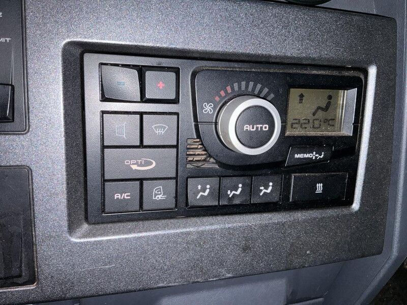 Тягач Scania R400: фото 16
