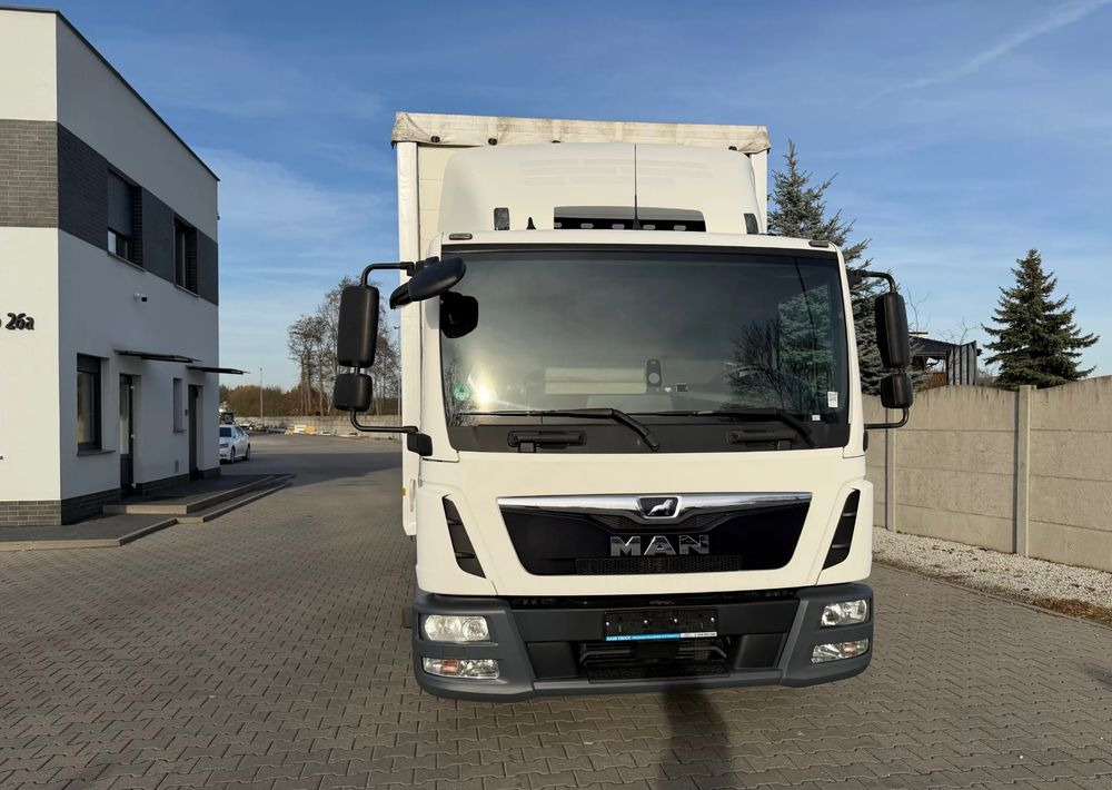 MAN TGL 12.250 - Тентованный грузовик: фото 3 MAN TGL 12.250 - Тентованный грузовик: фото 3