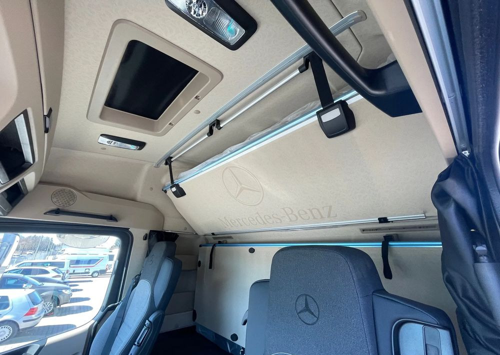 Новый Тентованный грузовик Mercedes-Benz ACTROS 1827, Firanka 9,5 m!: фото 10 Новый Тентованный грузовик Mercedes-Benz ACTROS 1827, Firanka 9,5 m!: фото 10