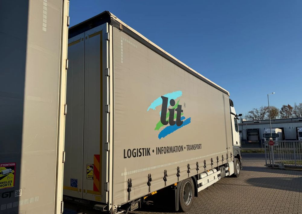 Mercedes-Benz ACTROS 1845 Zestaw przestrzenny przejazdowy120m3 - Тентованный грузовик: фото 5 Mercedes-Benz ACTROS 1845 Zestaw przestrzenny przejazdowy120m3 - Тентованный грузовик: фото 5