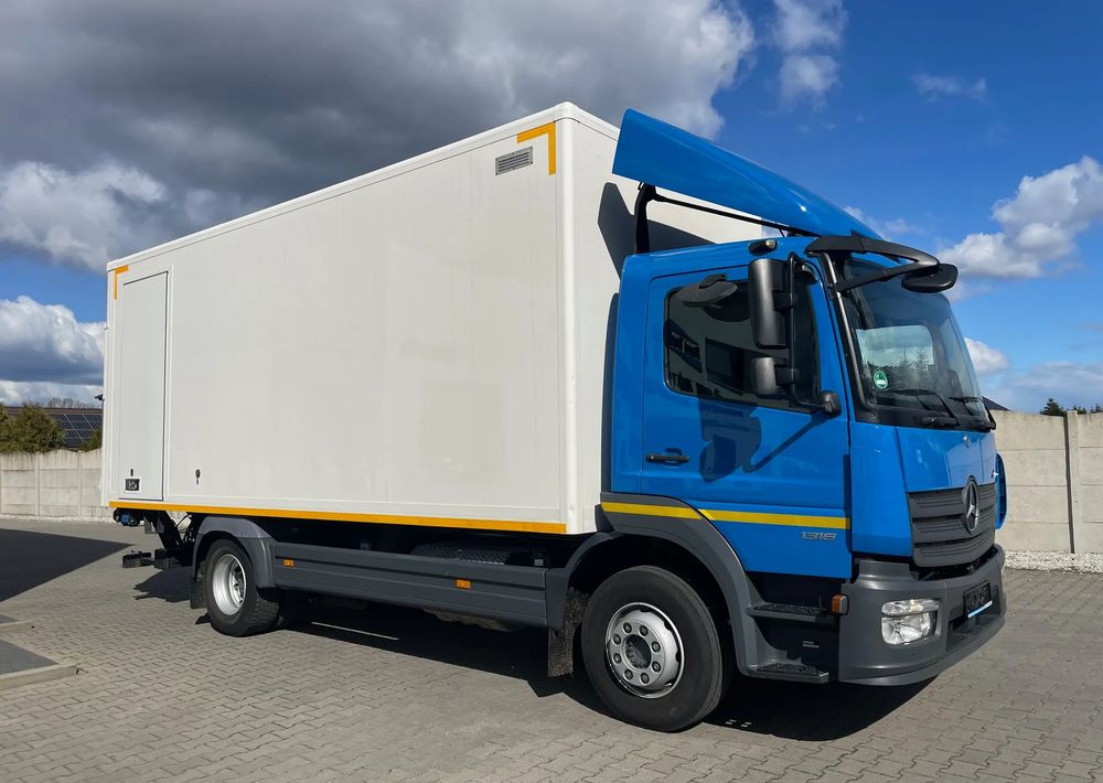 Mercedes-Benz ATEGO 1318, kontener 6,2m, ładowność 7,5 tony! - Грузовик с закрытым кузовом: фото 5 Mercedes-Benz ATEGO 1318, kontener 6,2m, ładowność 7,5 tony! - Грузовик с закрытым кузовом: фото 5