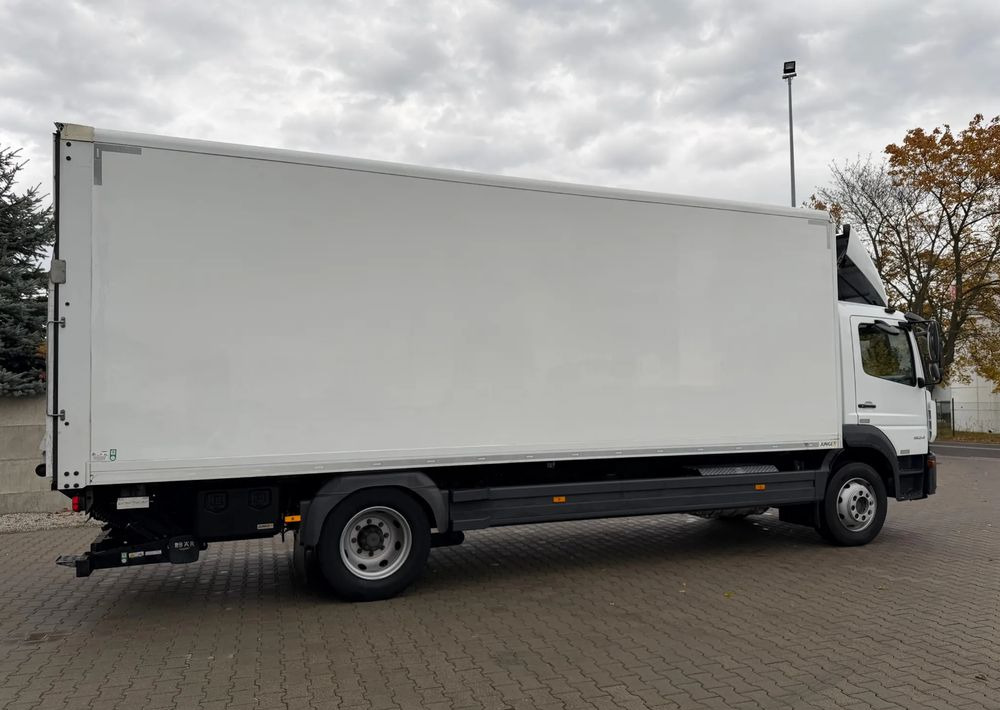 Mercedes-Benz ATEGO 1524 - Грузовик с закрытым кузовом: фото 5 Mercedes-Benz ATEGO 1524 - Грузовик с закрытым кузовом: фото 5