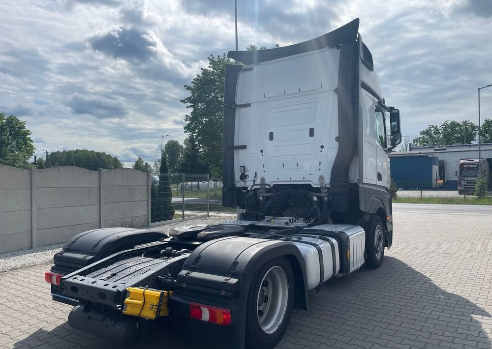 Mercedes-Benz ACTROS 1845, Mega, Gigaspace, Salonka! - Тягач: фото 4 Mercedes-Benz ACTROS 1845, Mega, Gigaspace, Salonka! - Тягач: фото 4