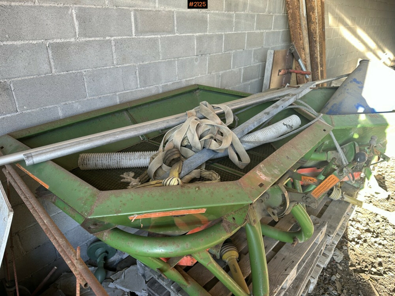 Fertilizer spreader - Разбрасыватель удобрений: фото 4 Fertilizer spreader - Разбрасыватель удобрений: фото 4
