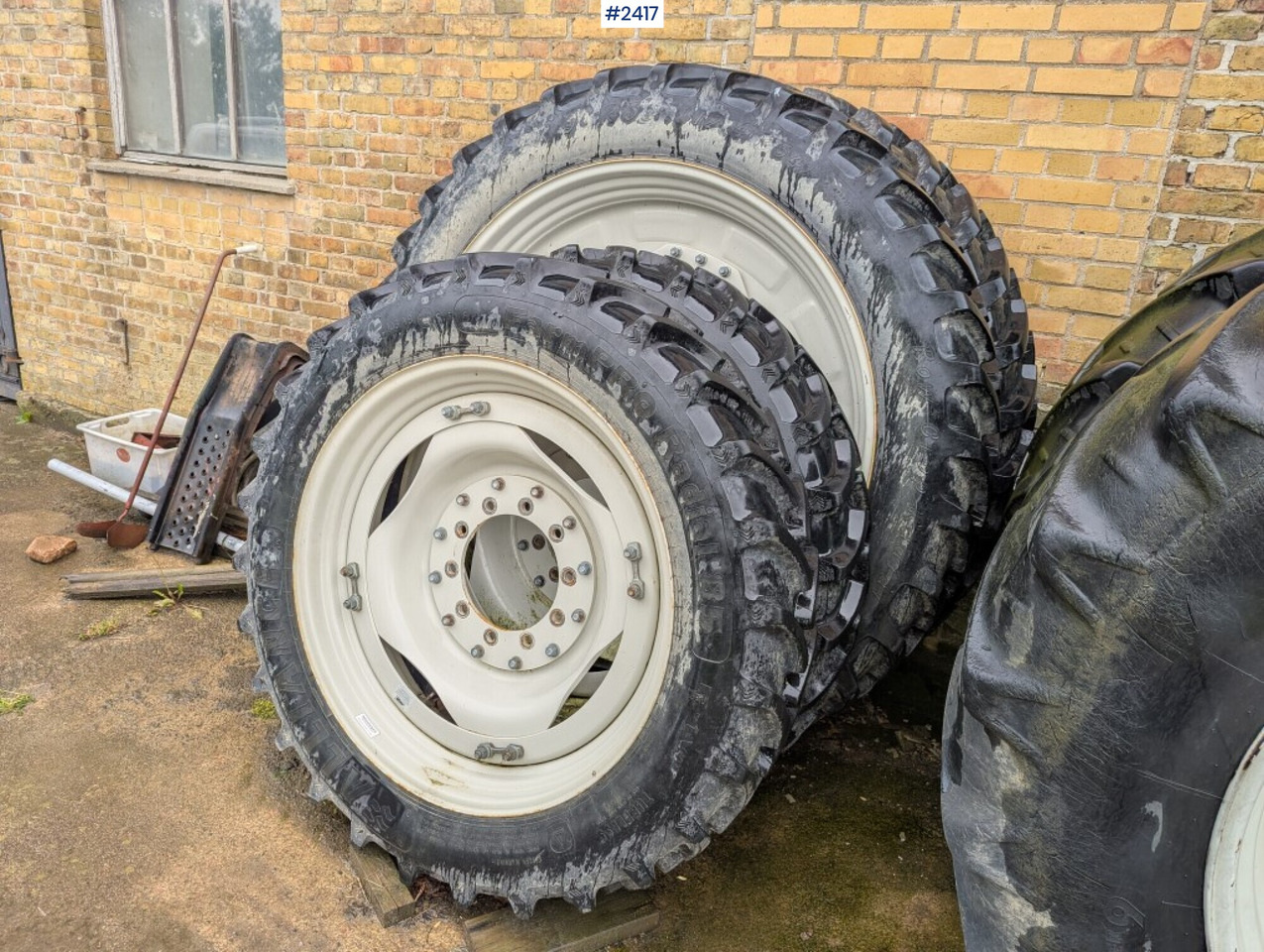 Wheel aligner, Alliance 320/90 R54 - Колесо: фото 1 Wheel aligner, Alliance 320/90 R54 - Колесо: фото 1